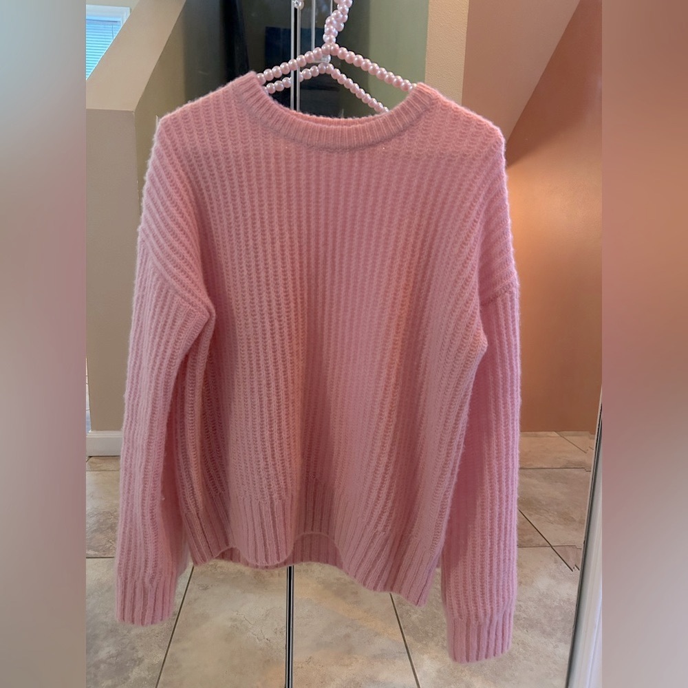 100% Cashmere Silk Ribbed Knit Sweater 💕